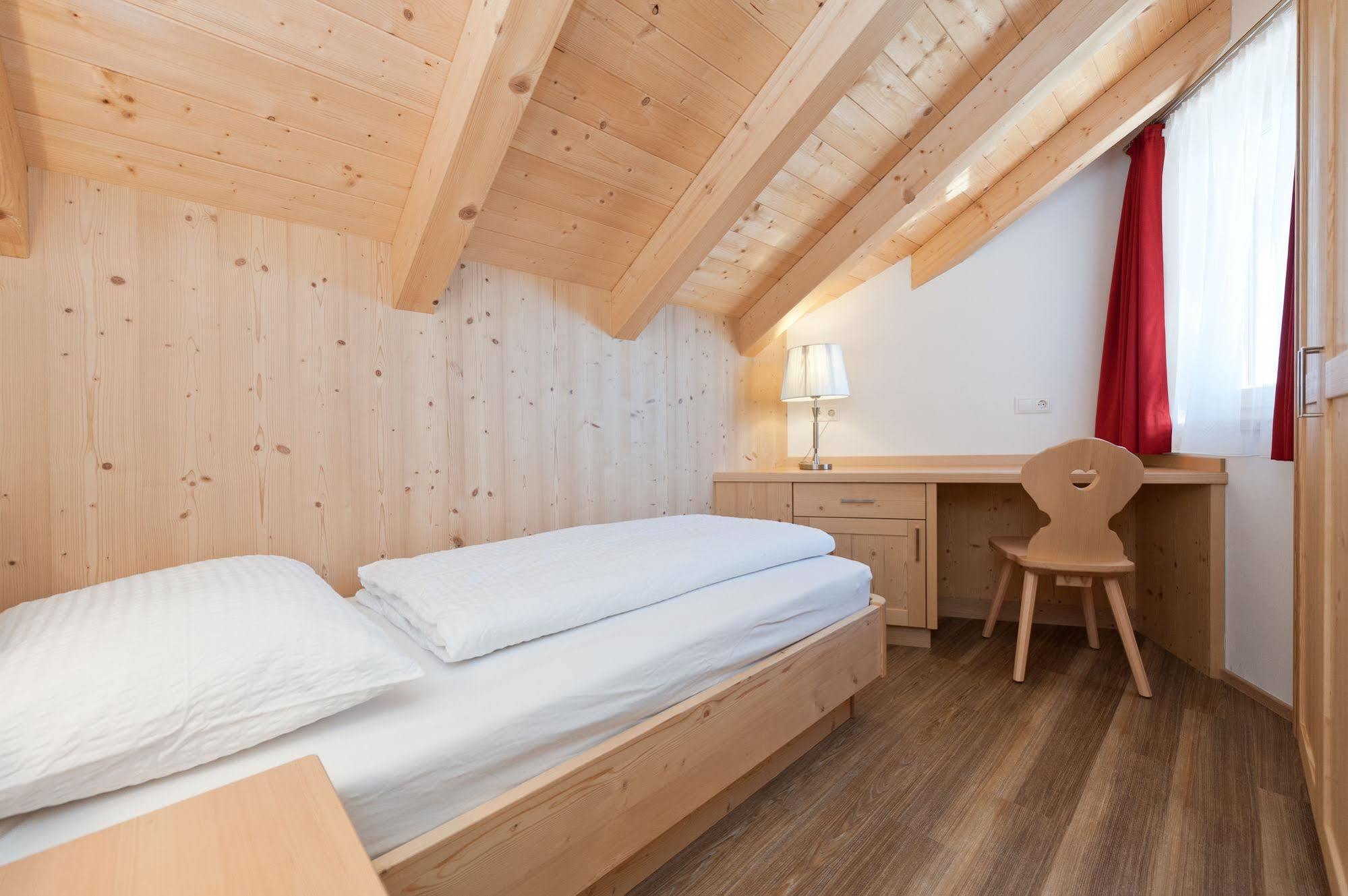 Mountain Residence Montana Санта Мадалена ин Казиес Екстериор снимка